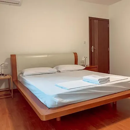 Sherwell Guesthouse, Swieqi